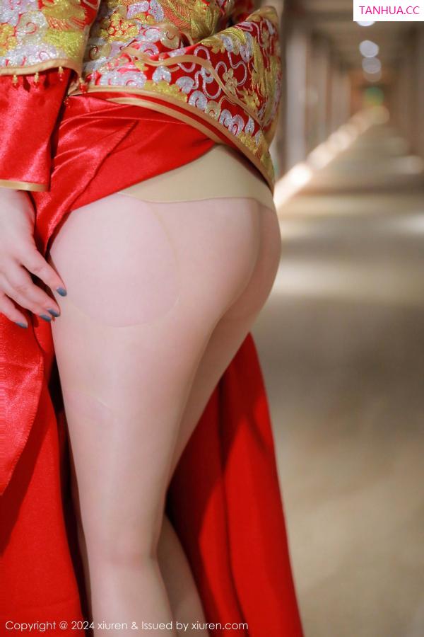 陈诗诗 诗诗 [XiuRen]高清写真图 2024.11.22 No.9494 诗诗kiki 美腿新娘第3张图片